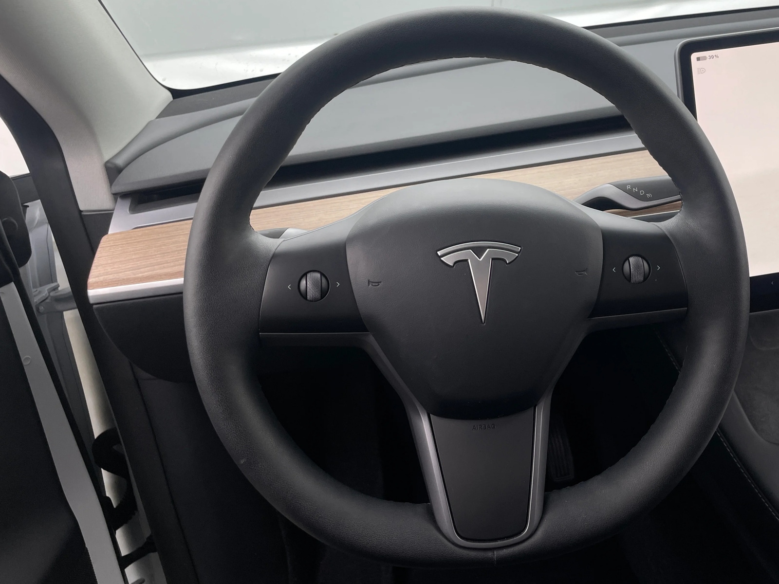 Thumbnail: 2024 Tesla Model Y - 4