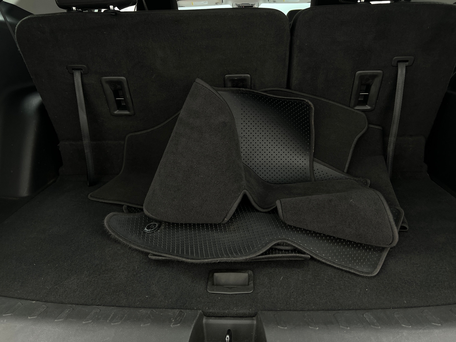 Thumbnail: 2021 Chevrolet Traverse - 7