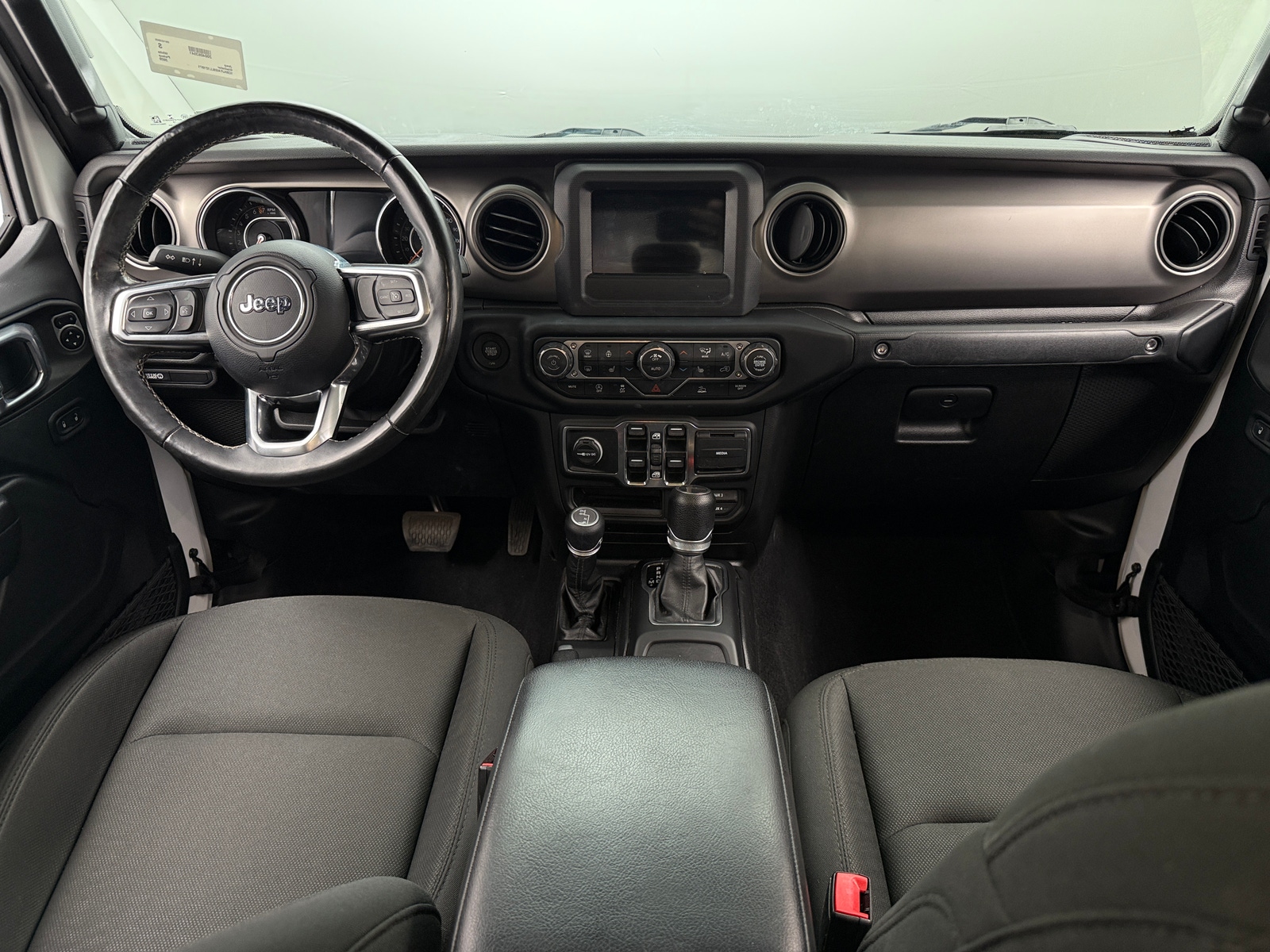 Thumbnail: 2020 Jeep Gladiator - 3