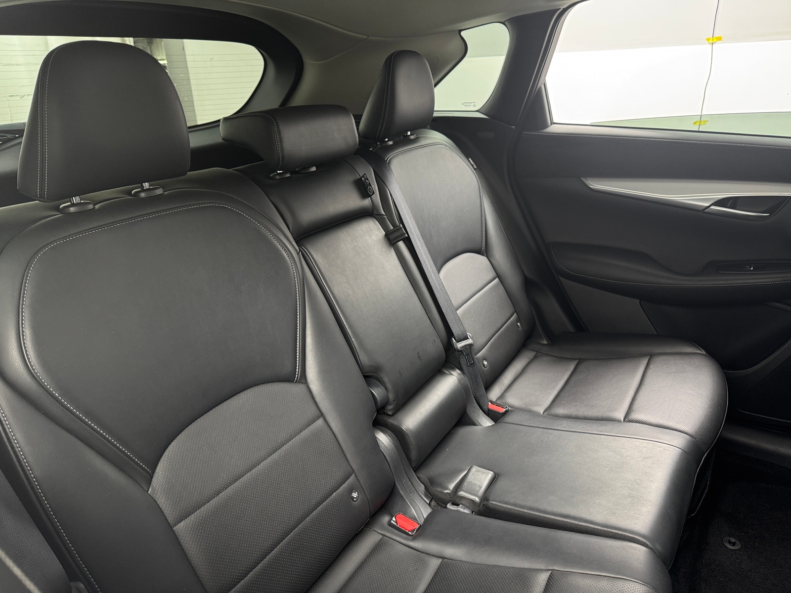 Thumbnail: 2022 INFINITI QX50 - 5