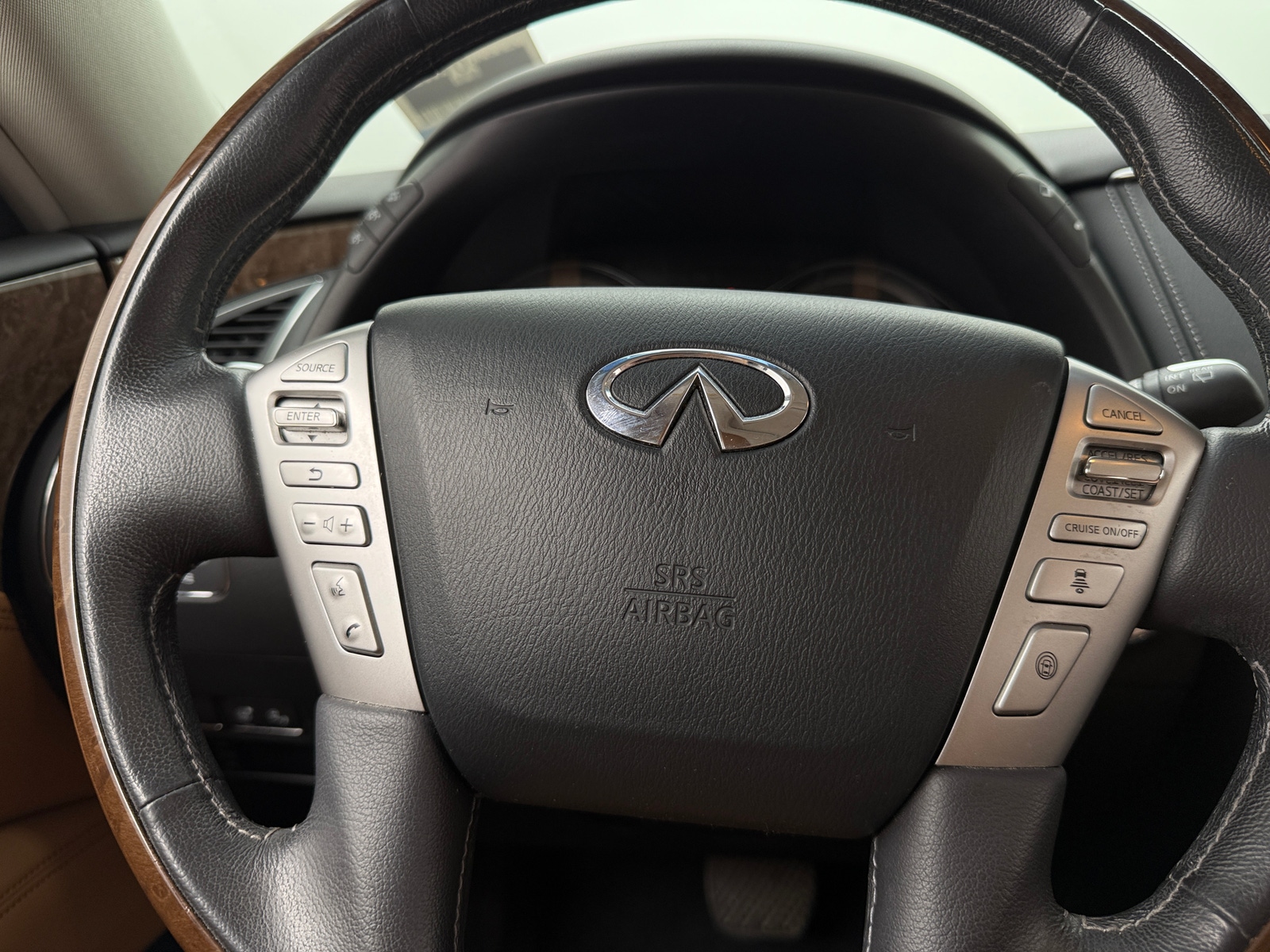 Thumbnail: 2016 INFINITI QX80 - 4