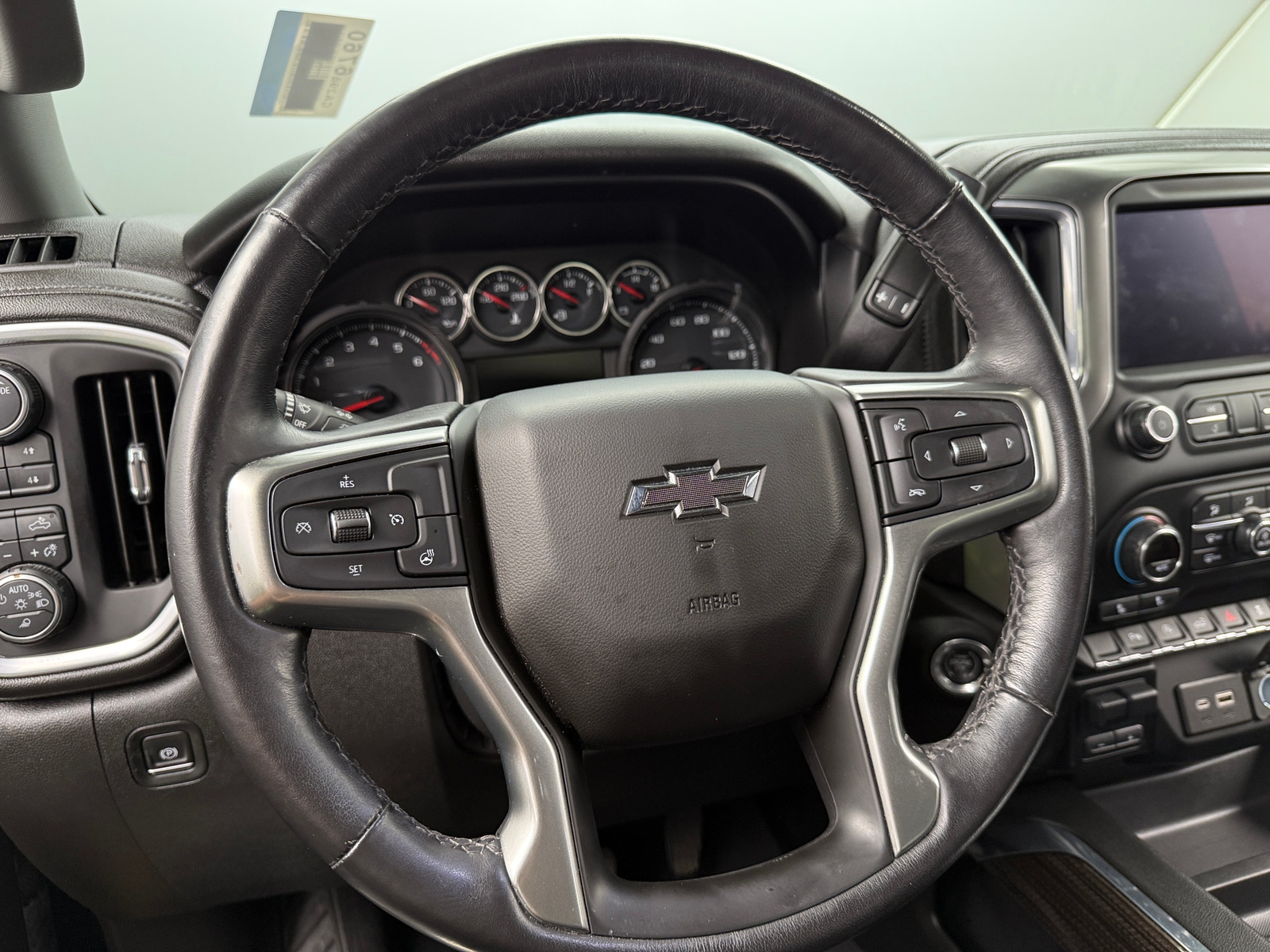 Thumbnail: 2021 Chevrolet Silverado 1500 - 4