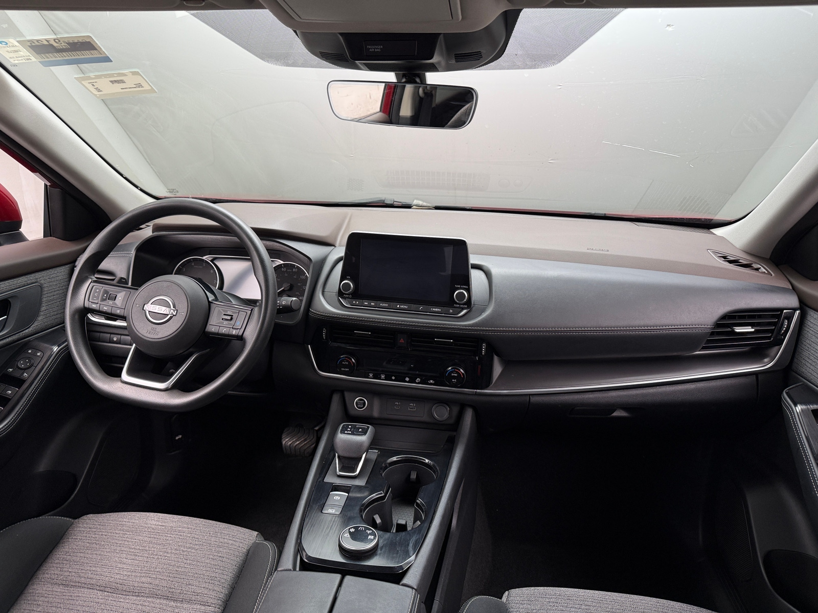 Thumbnail: 2022 Nissan Rogue - 3