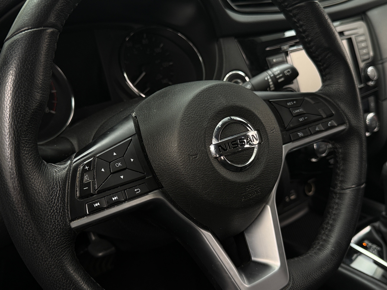 Thumbnail: 2018 Nissan Rogue - 5