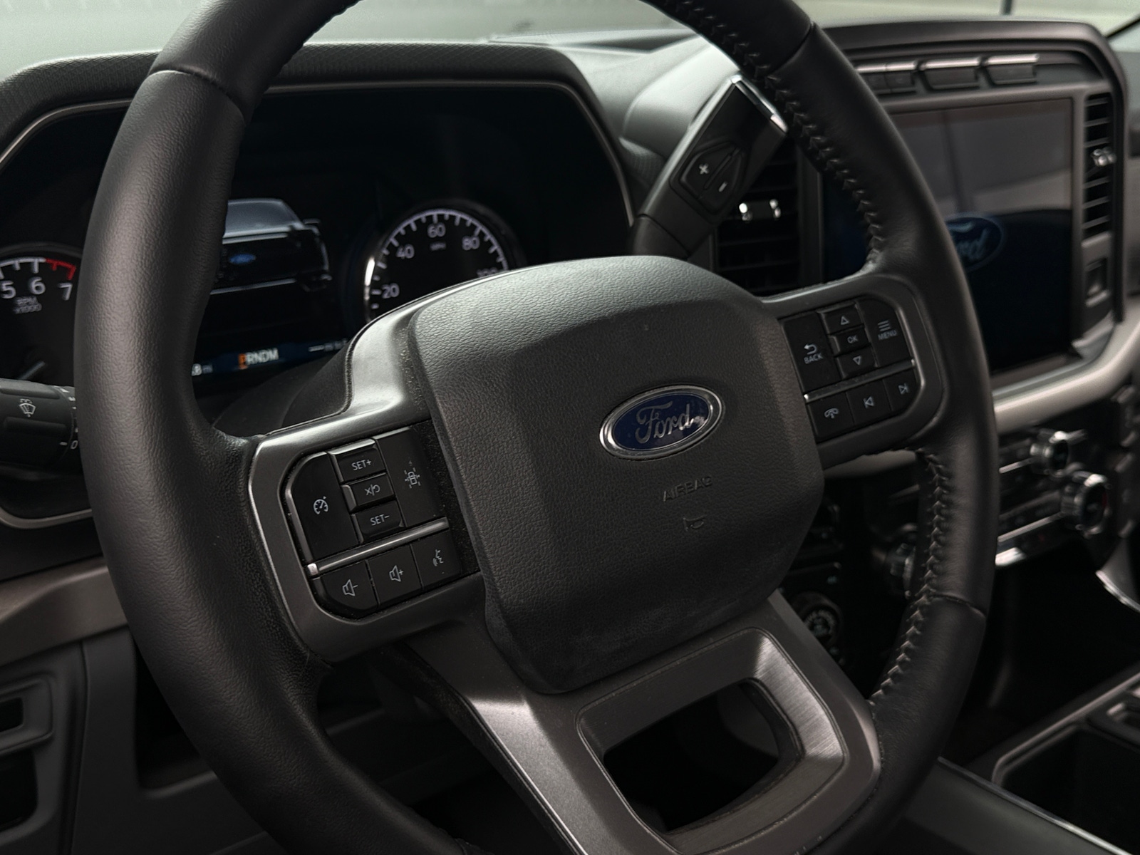 Thumbnail: 2022 Ford Econoline - 5