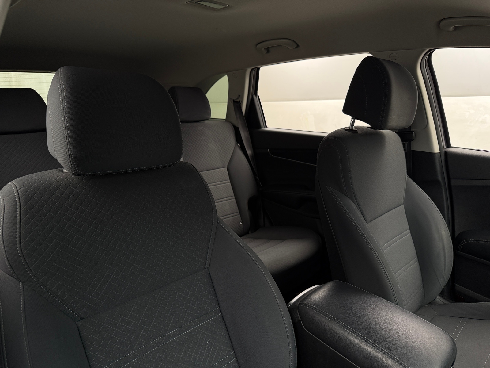 Thumbnail: 2017 Kia Sorento - 2