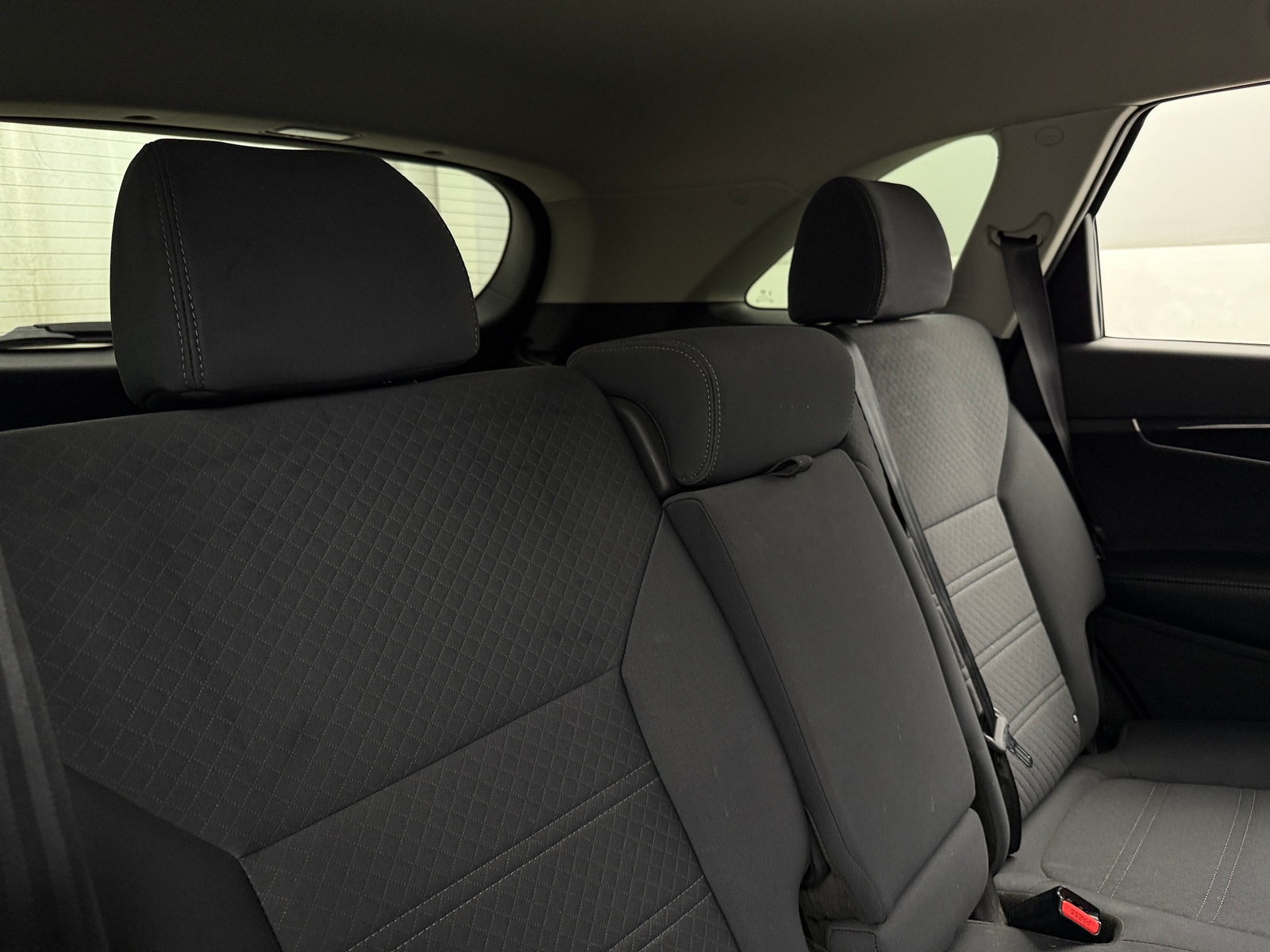 Thumbnail: 2017 Kia Sorento - 6
