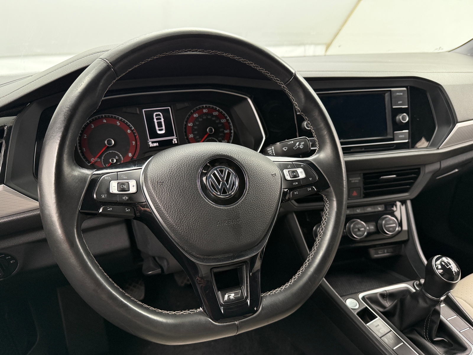 Thumbnail: 2020 Volkswagen Jetta - 4