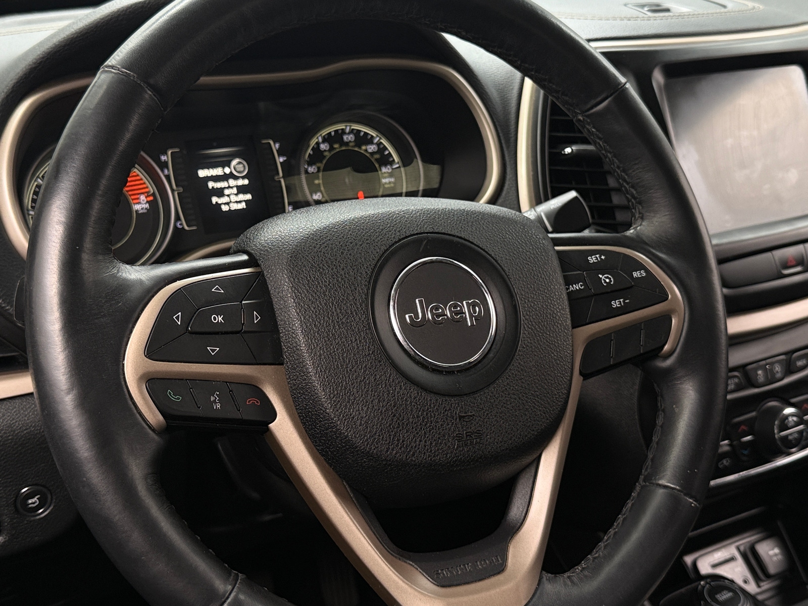 Thumbnail: 2016 Jeep Cherokee - 5