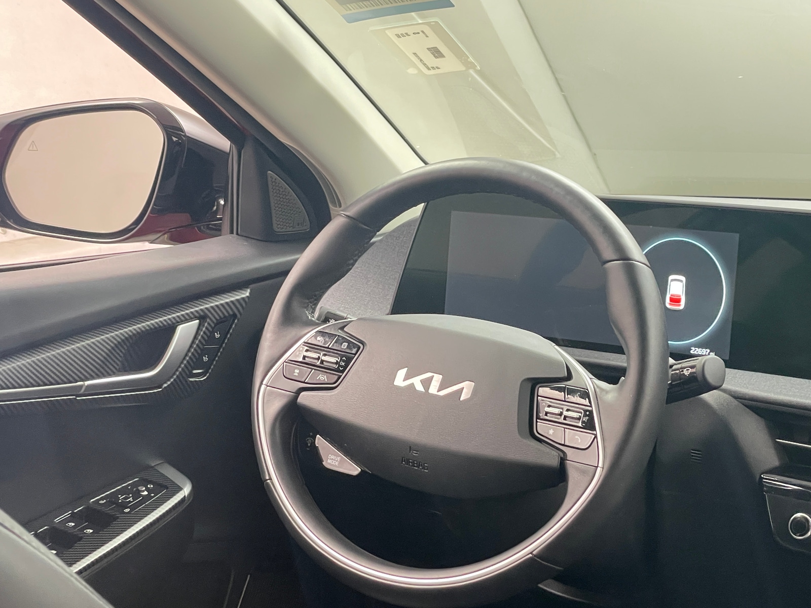 Thumbnail: 2023 Kia EV6 - 4