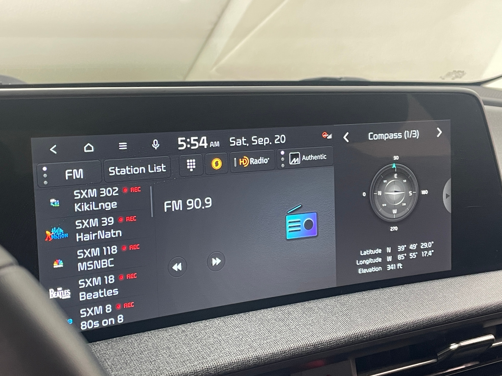 Thumbnail: 2023 Kia EV6 - 3