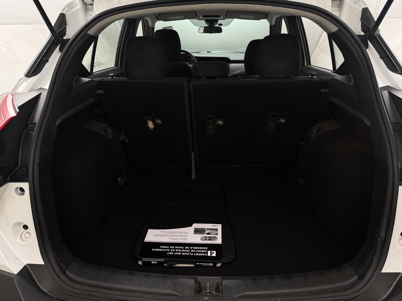 Thumbnail: 2020 Nissan Kicks - 7