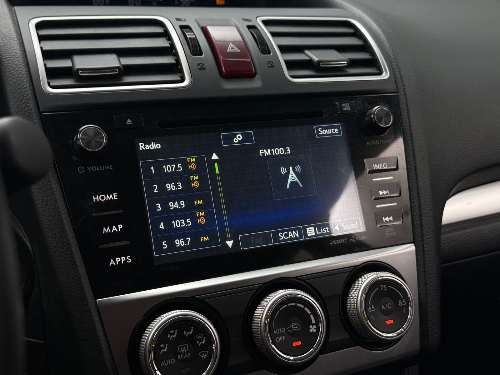 Thumbnail: 2015 Subaru XV Crosstrek - 3