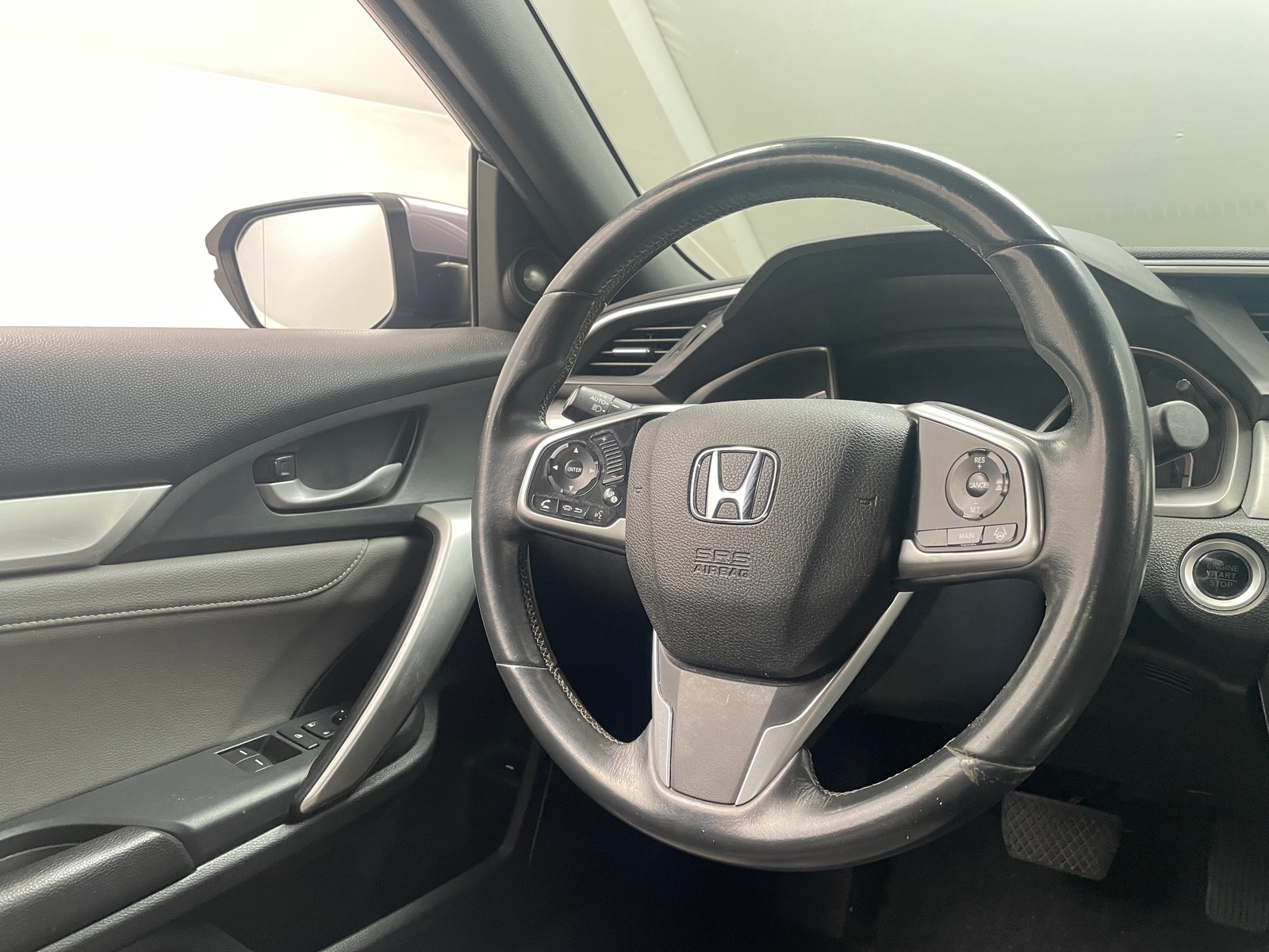 Thumbnail: 2016 Honda Civic - 3