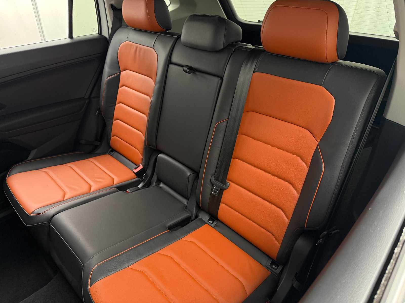 Thumbnail: 2018 Volkswagen Tiguan - 5