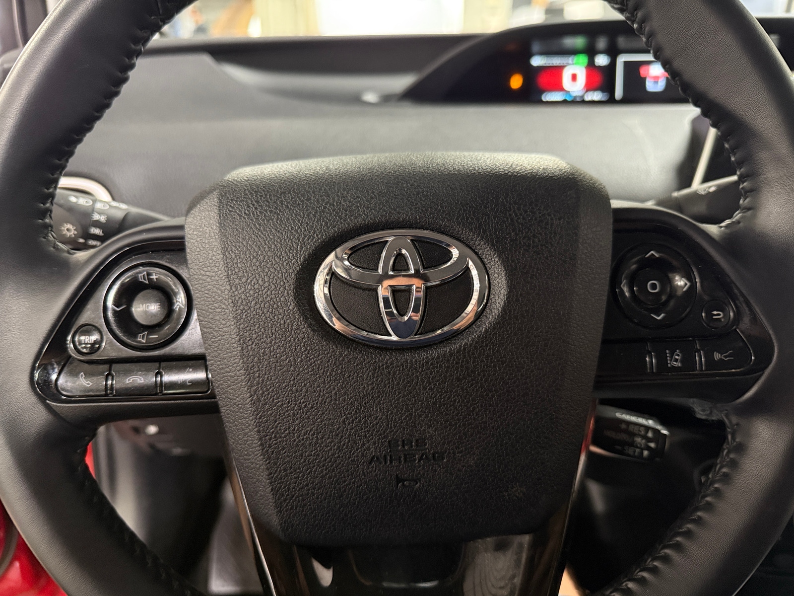 Thumbnail: 2021 Toyota Prius Prime - 4