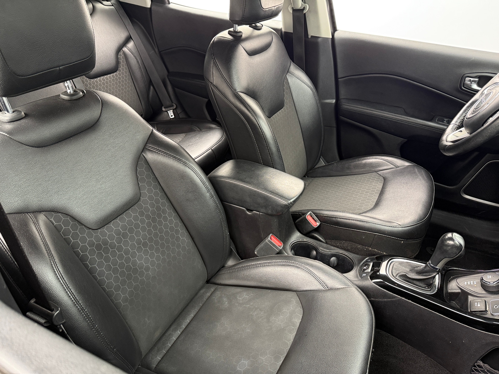 Thumbnail: 2019 Jeep Compass - 2