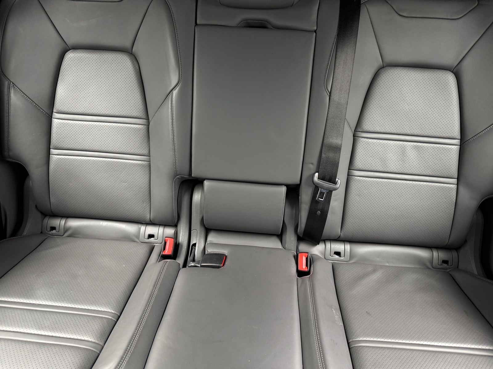 Thumbnail: 2019 Porsche Cayenne - 5