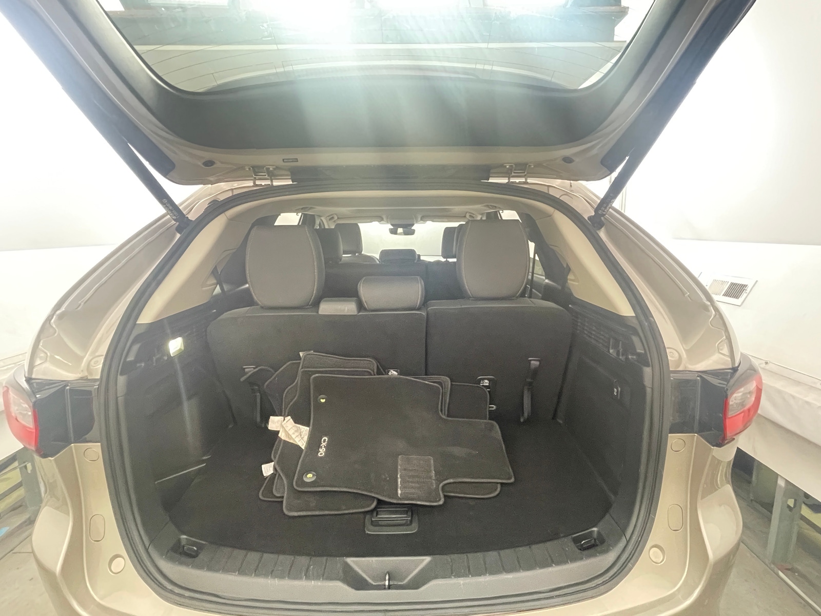 Thumbnail: 2024 Mazda CX-90 - 6