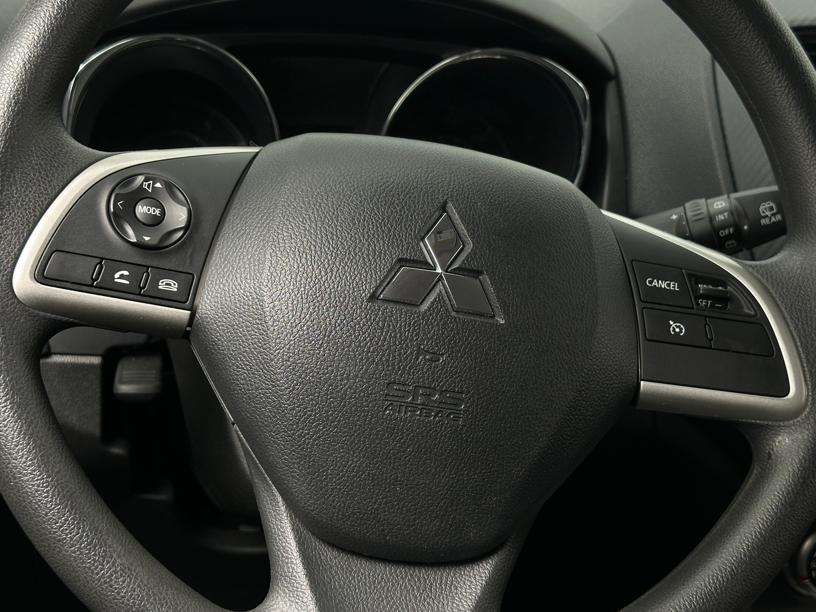 Thumbnail: 2024 Mitsubishi Outlander Sport - 5