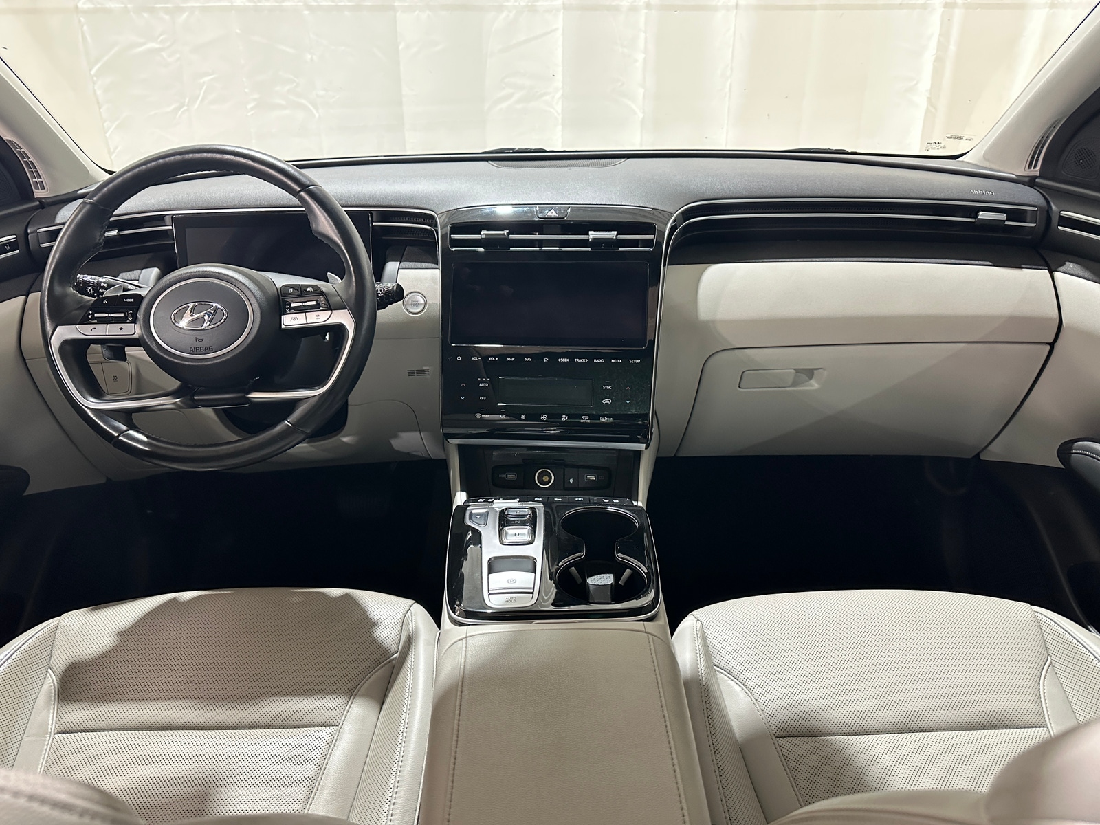 Thumbnail: 2022 Hyundai Tucson - 2