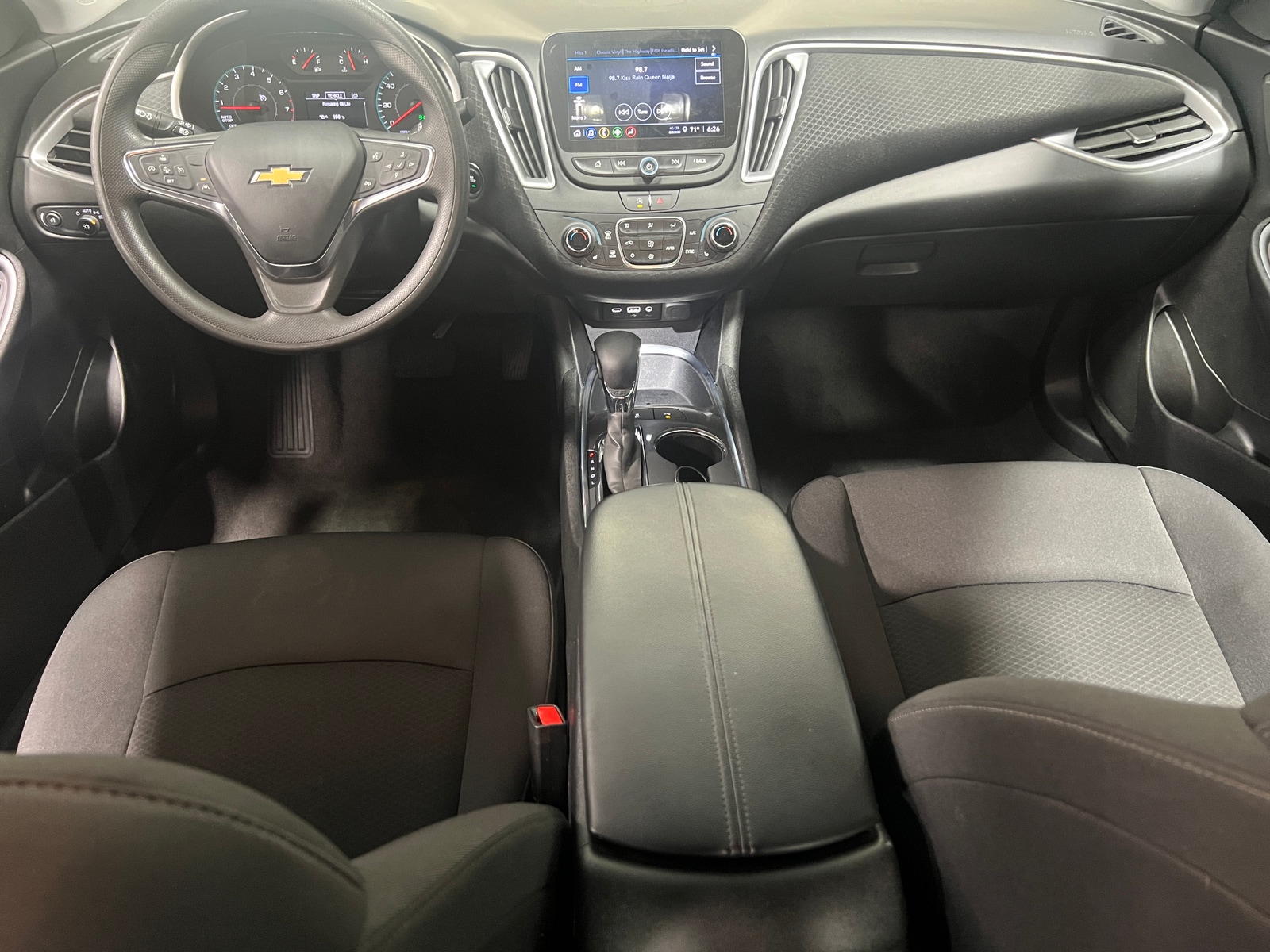 Thumbnail: 2024 Chevrolet Malibu - 3
