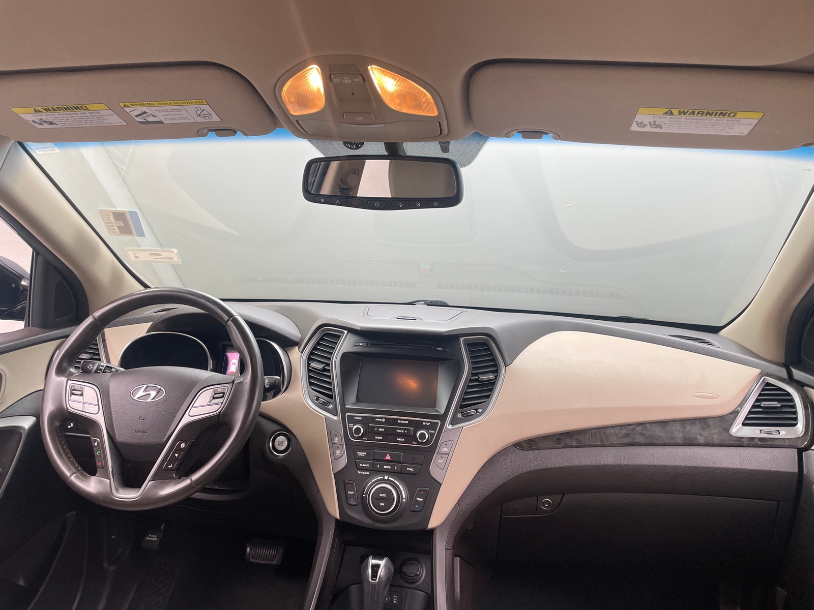 Thumbnail: 2017 Hyundai Santa Fe - 3