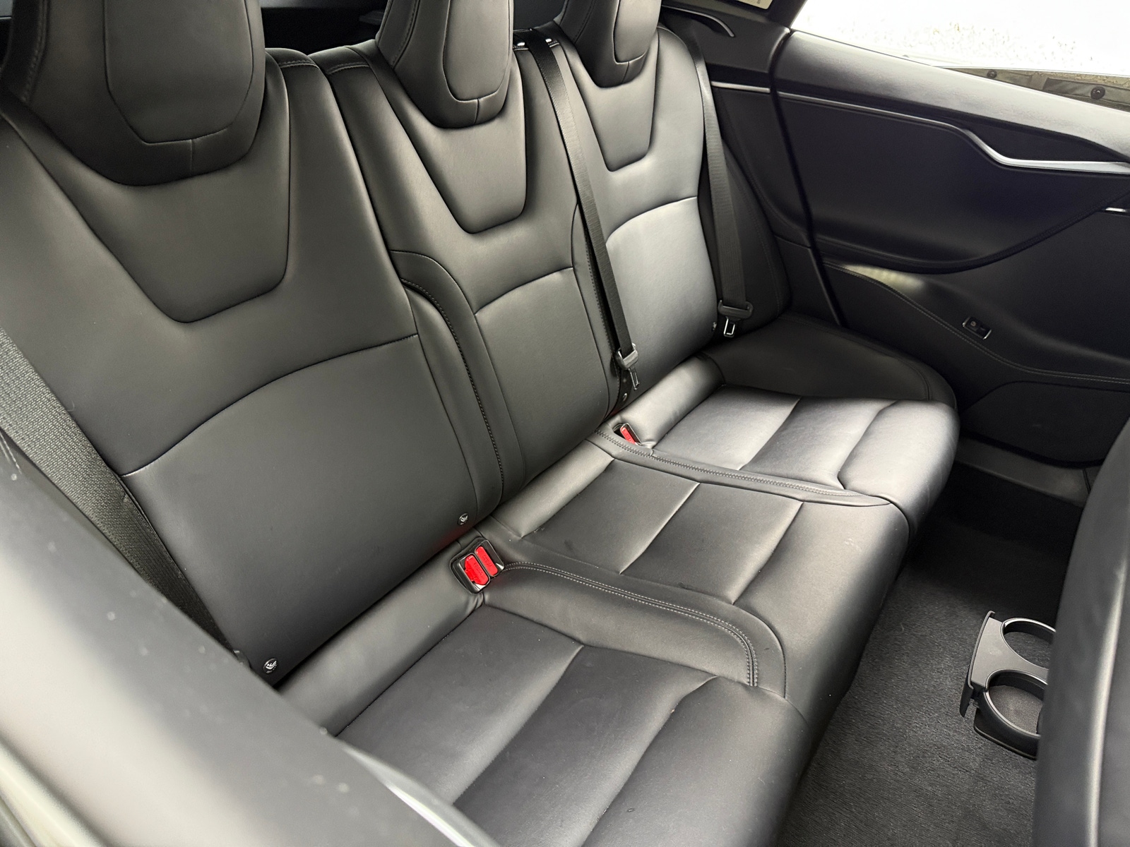 Thumbnail: 2020 Tesla Model S - 5