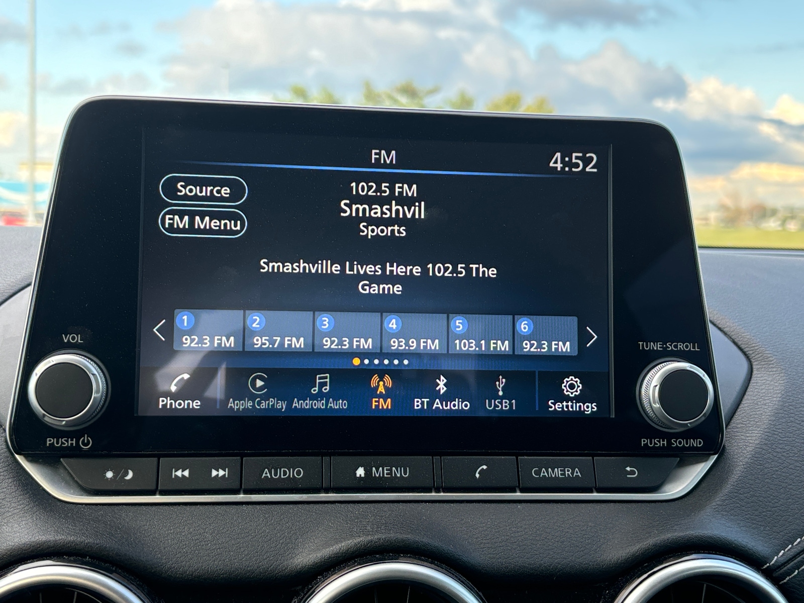 Thumbnail: 2024 Nissan Sentra - 4