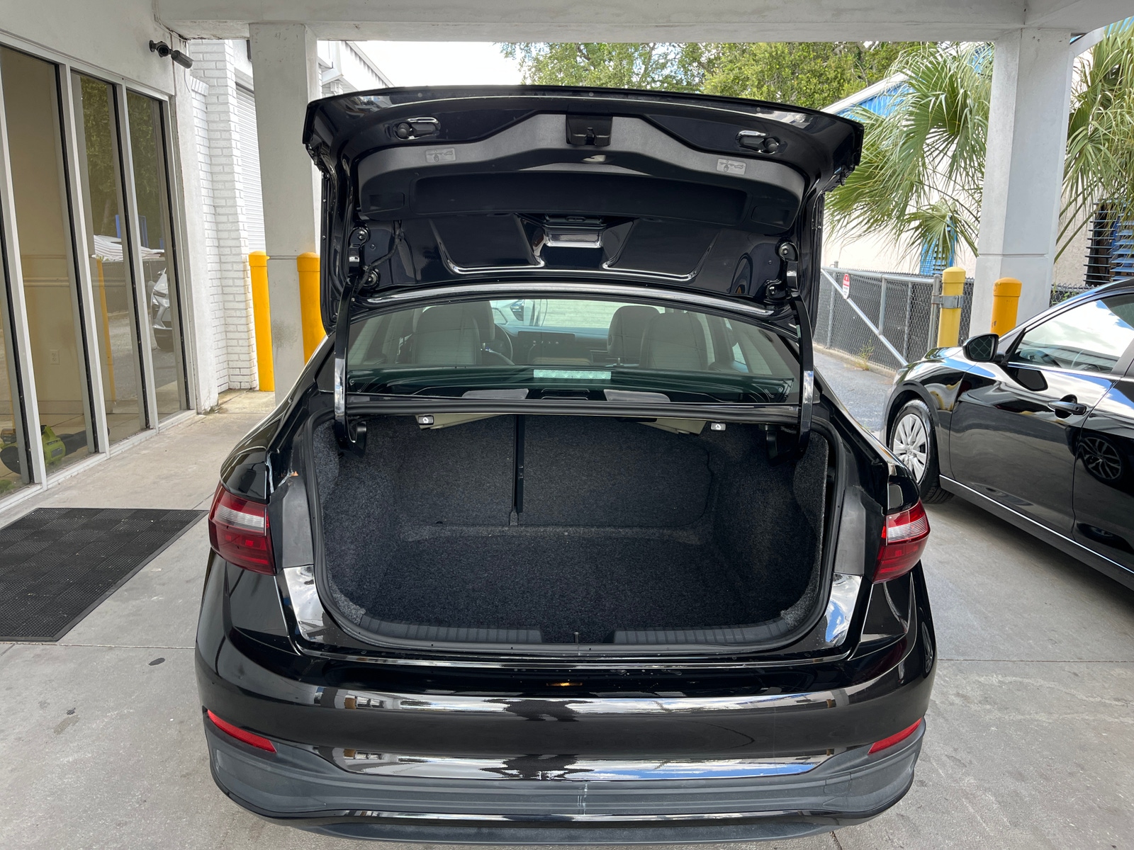 Thumbnail: 2025 Volkswagen Jetta - 6