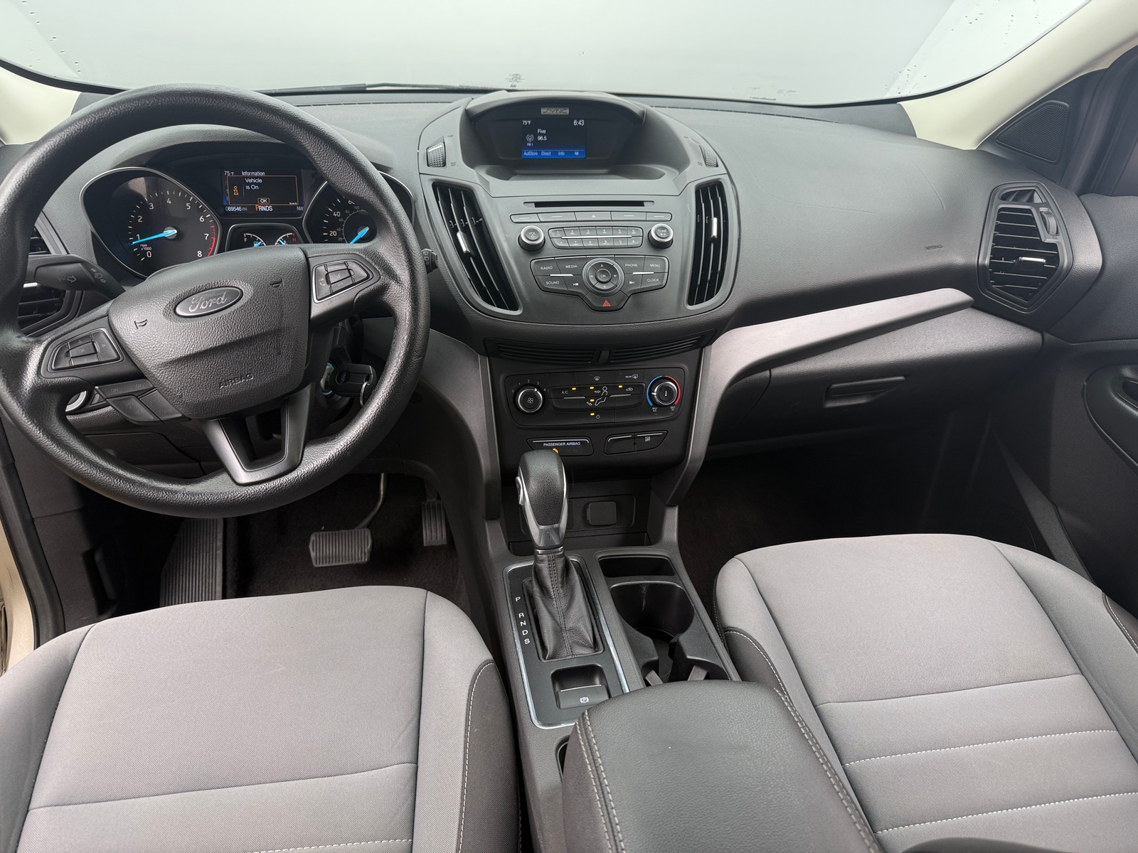 Thumbnail: 2018 Ford Escape - 3
