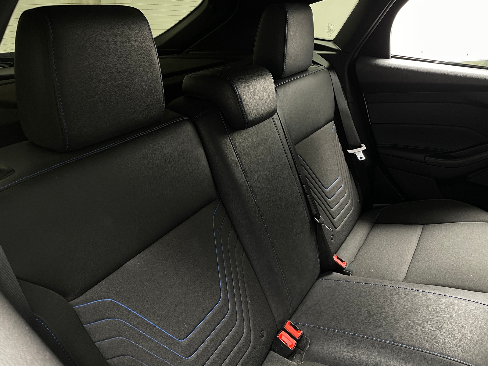 Thumbnail: 2016 Ford Focus - 5
