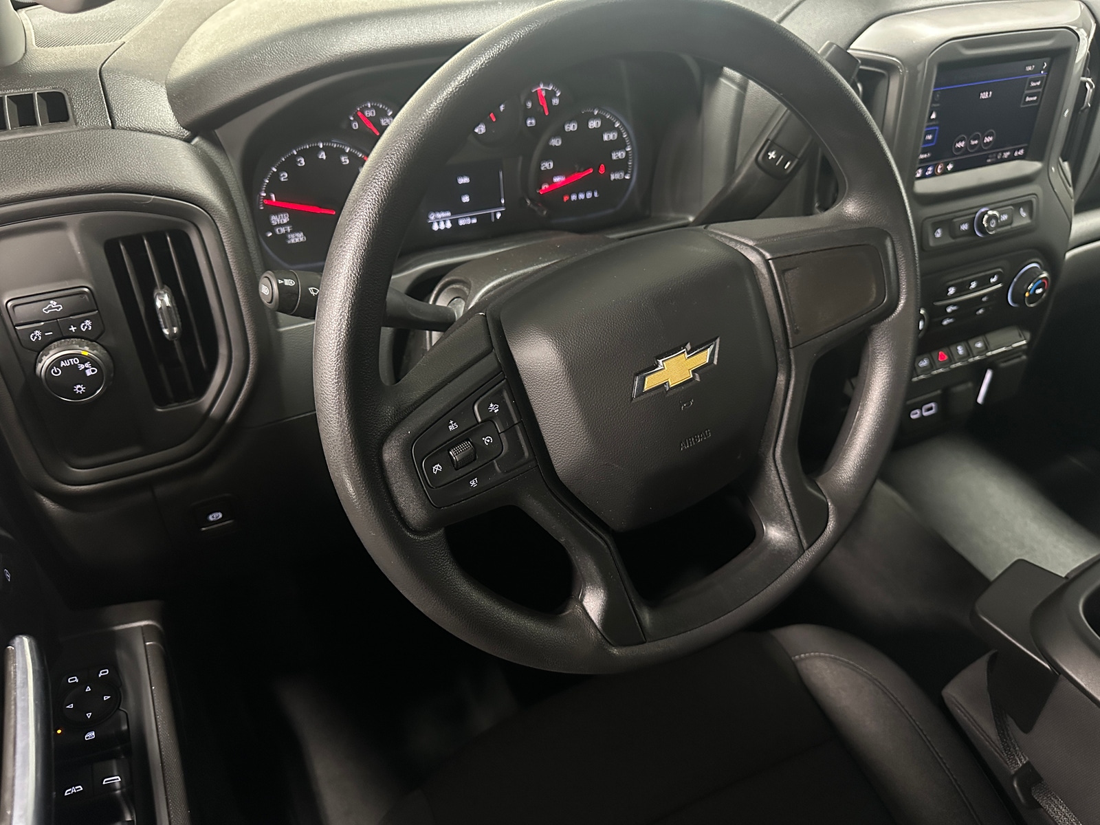 Thumbnail: 2024 Chevrolet Silverado 1500 - 5