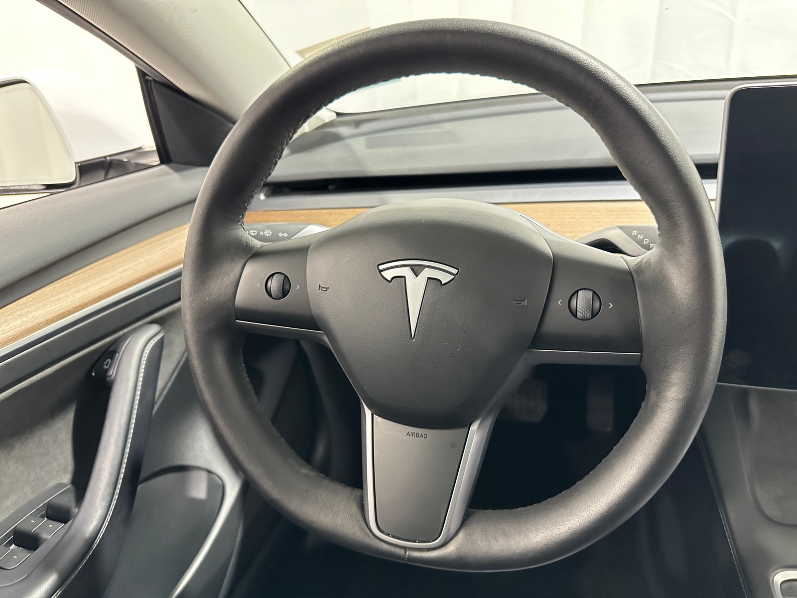 Thumbnail: 2023 Tesla Model 3 - 4