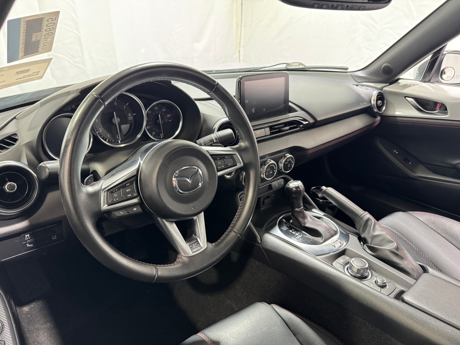 Thumbnail: 2018 Mazda MX-5 Miata - 2