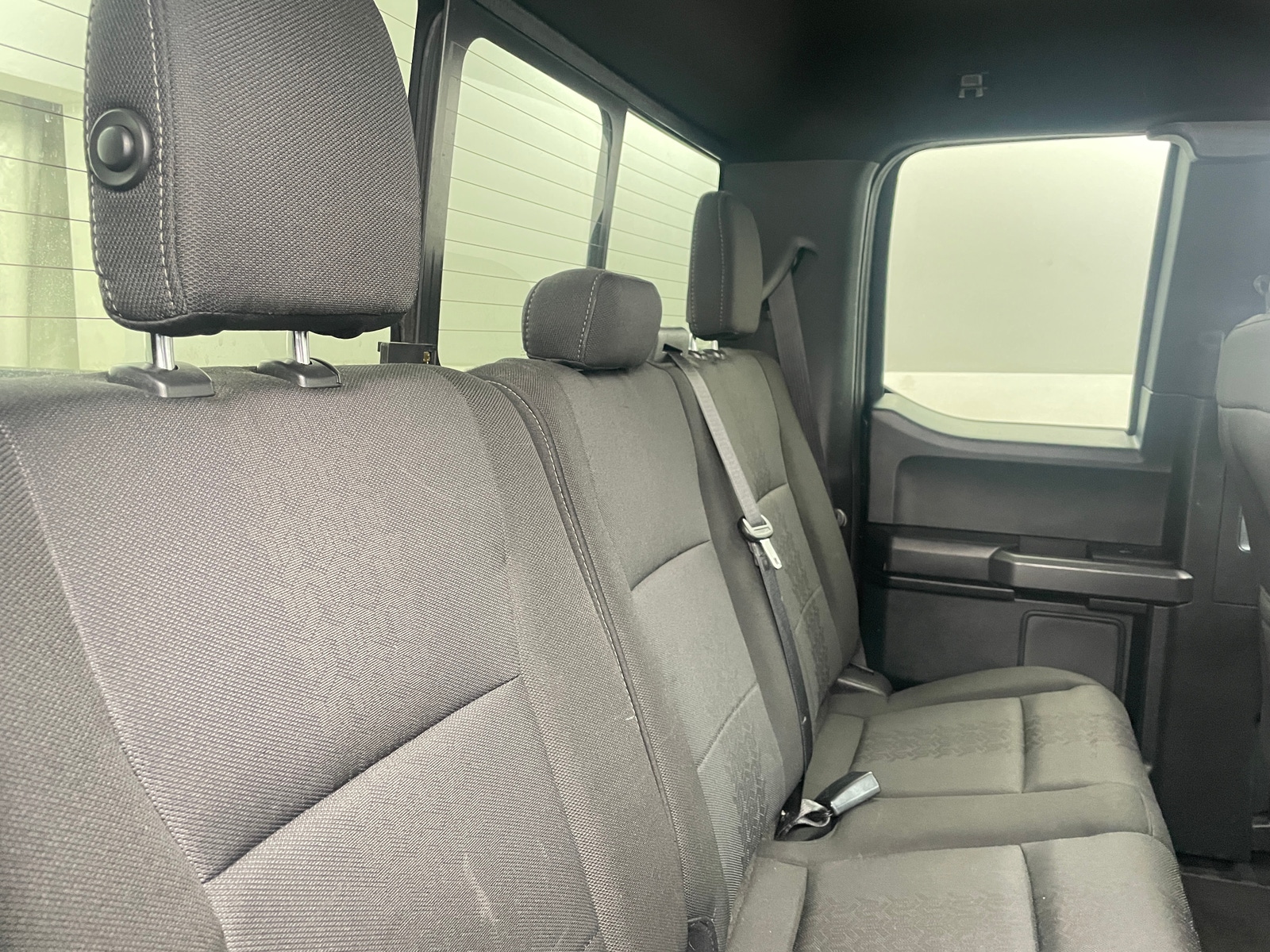 Thumbnail: 2019 Ford Econoline - 6