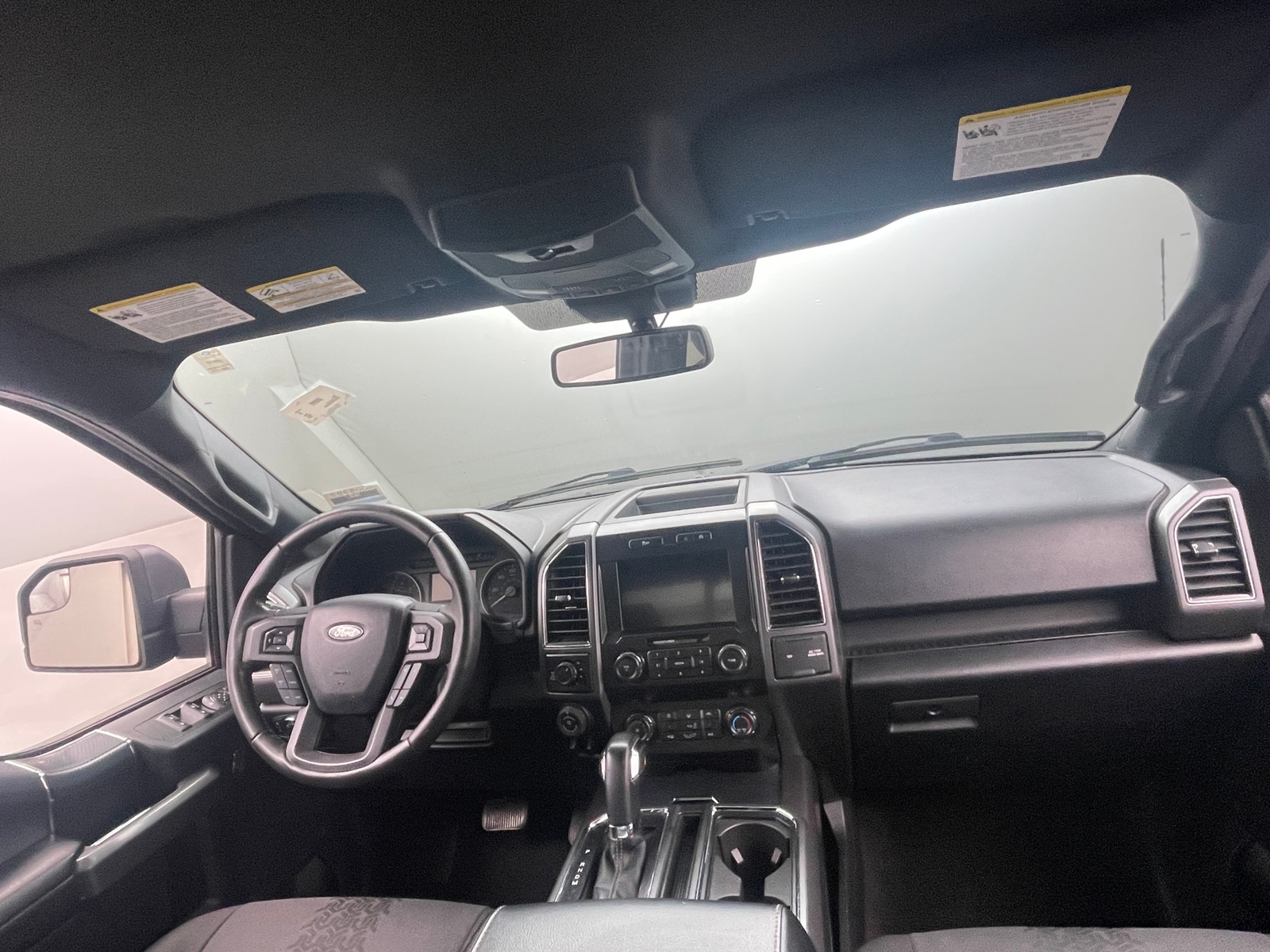 Thumbnail: 2019 Ford Econoline - 3