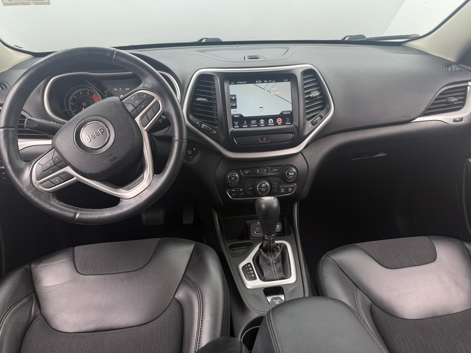 Thumbnail: 2018 Jeep Cherokee - 3