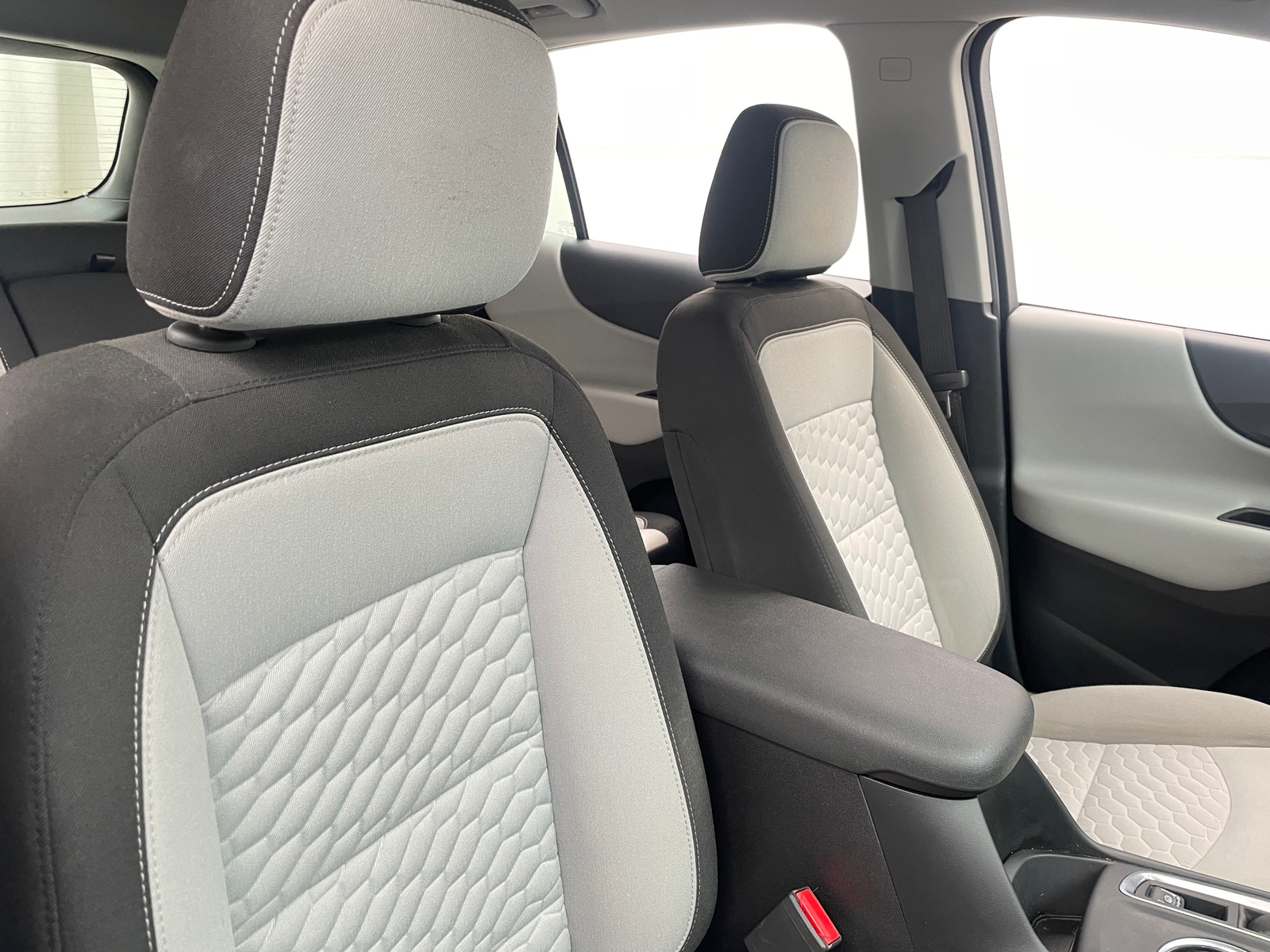 Thumbnail: 2018 Chevrolet Equinox - 2