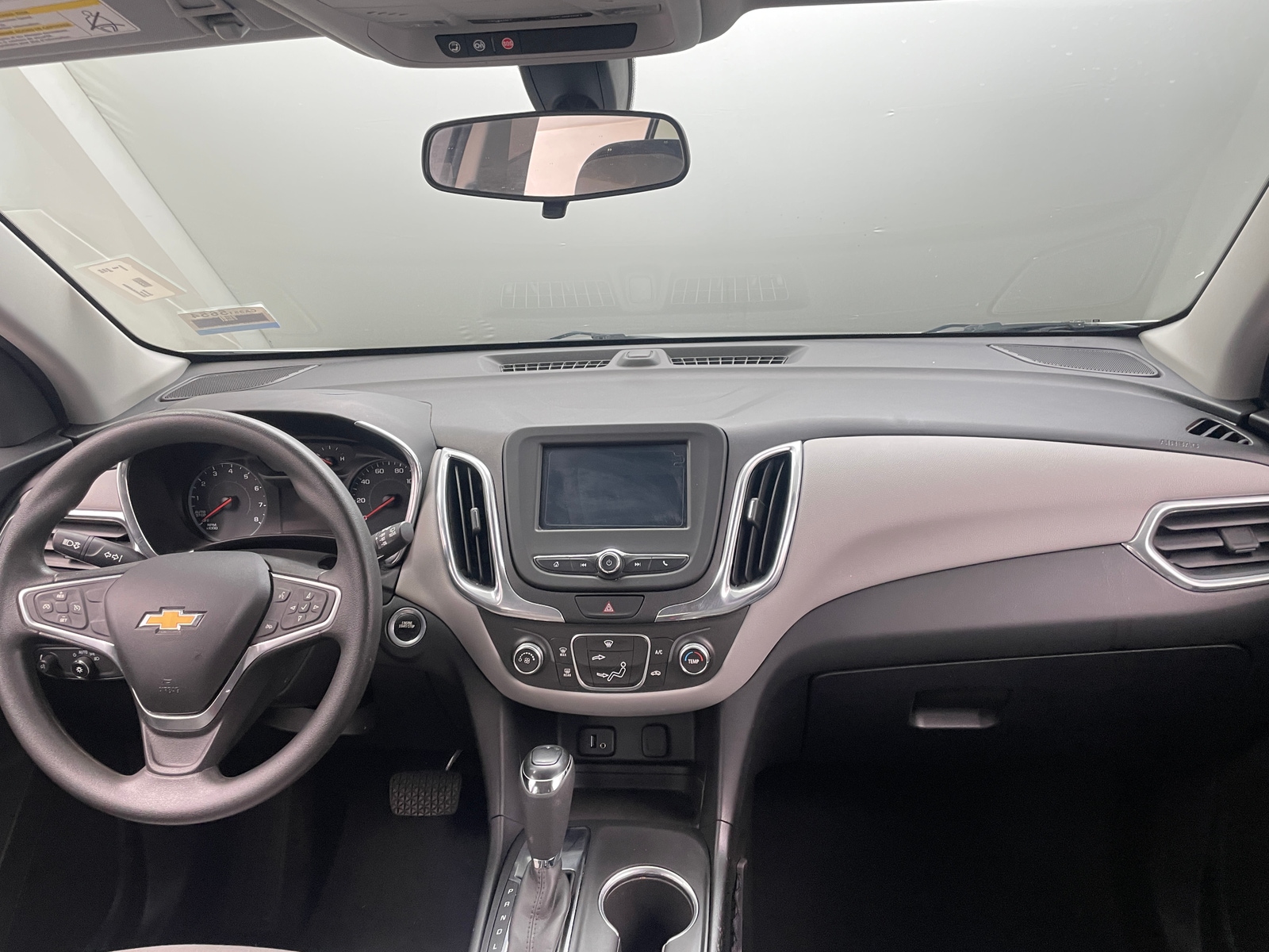 Thumbnail: 2018 Chevrolet Equinox - 3