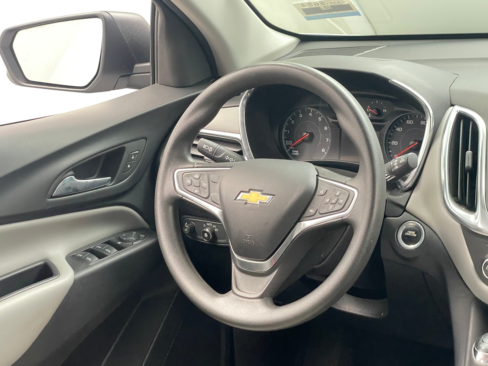 Thumbnail: 2018 Chevrolet Equinox - 5