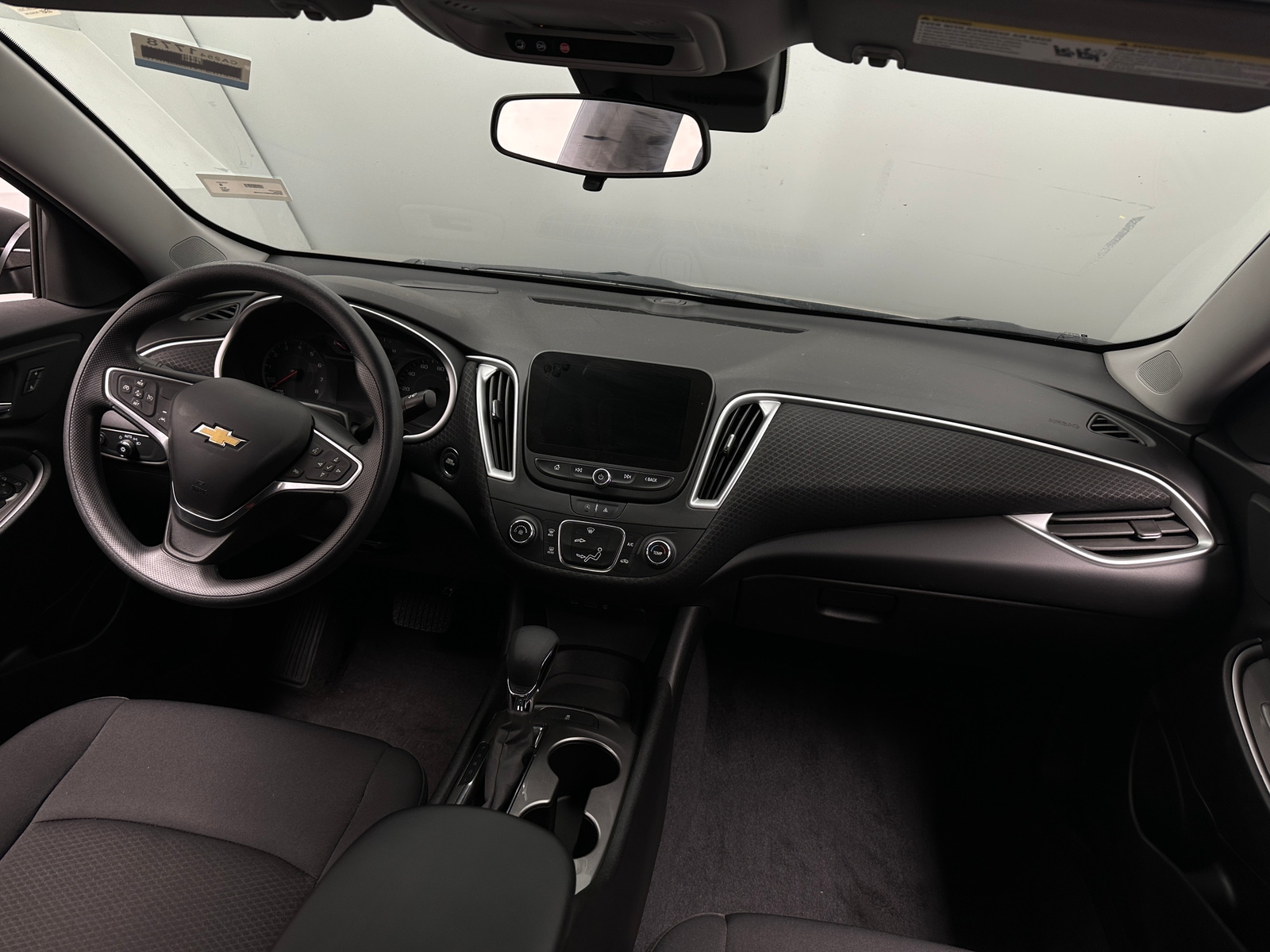 Thumbnail: 2023 Chevrolet Malibu - 3