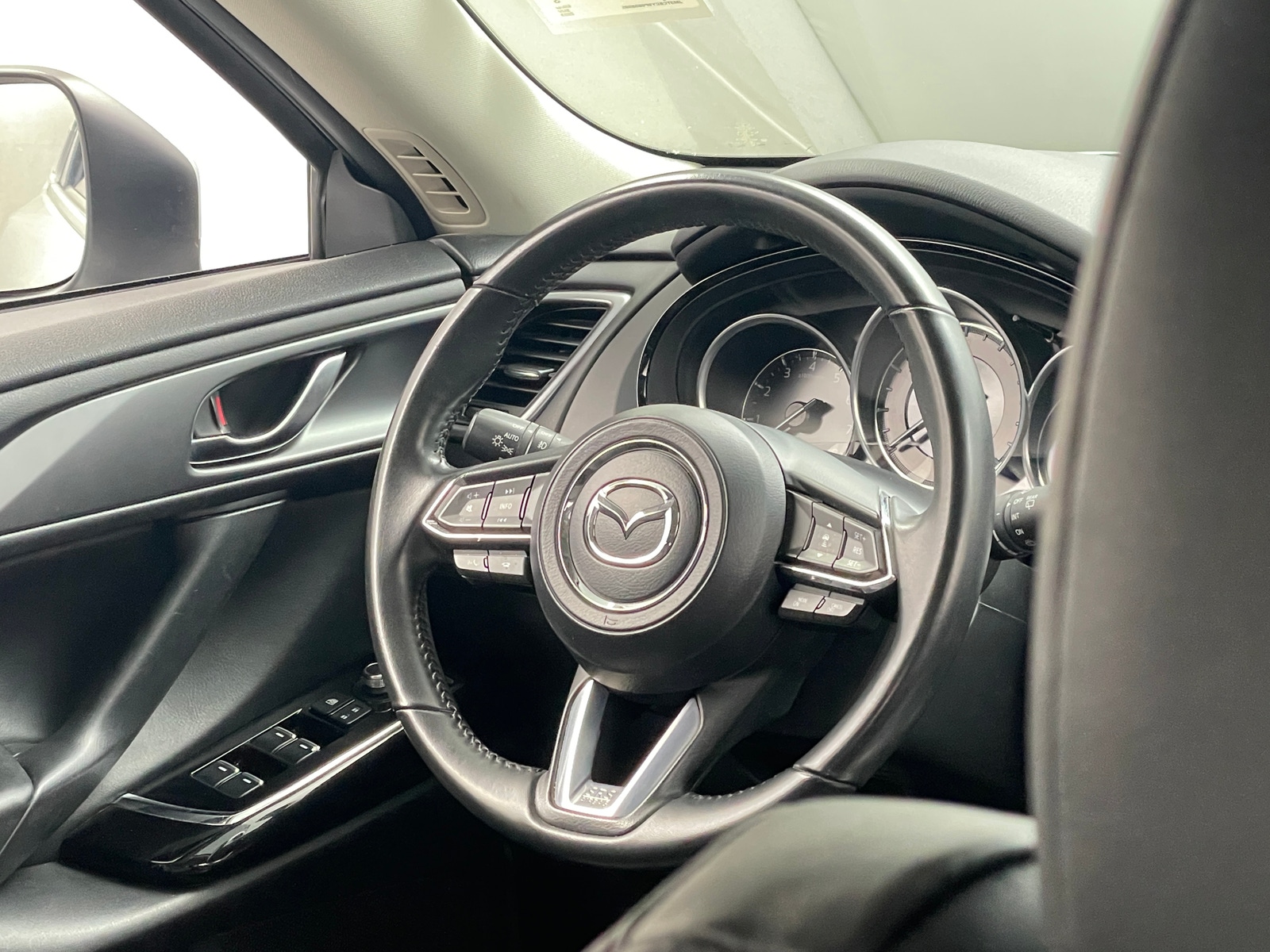 Thumbnail: 2023 Mazda CX-9 - 4