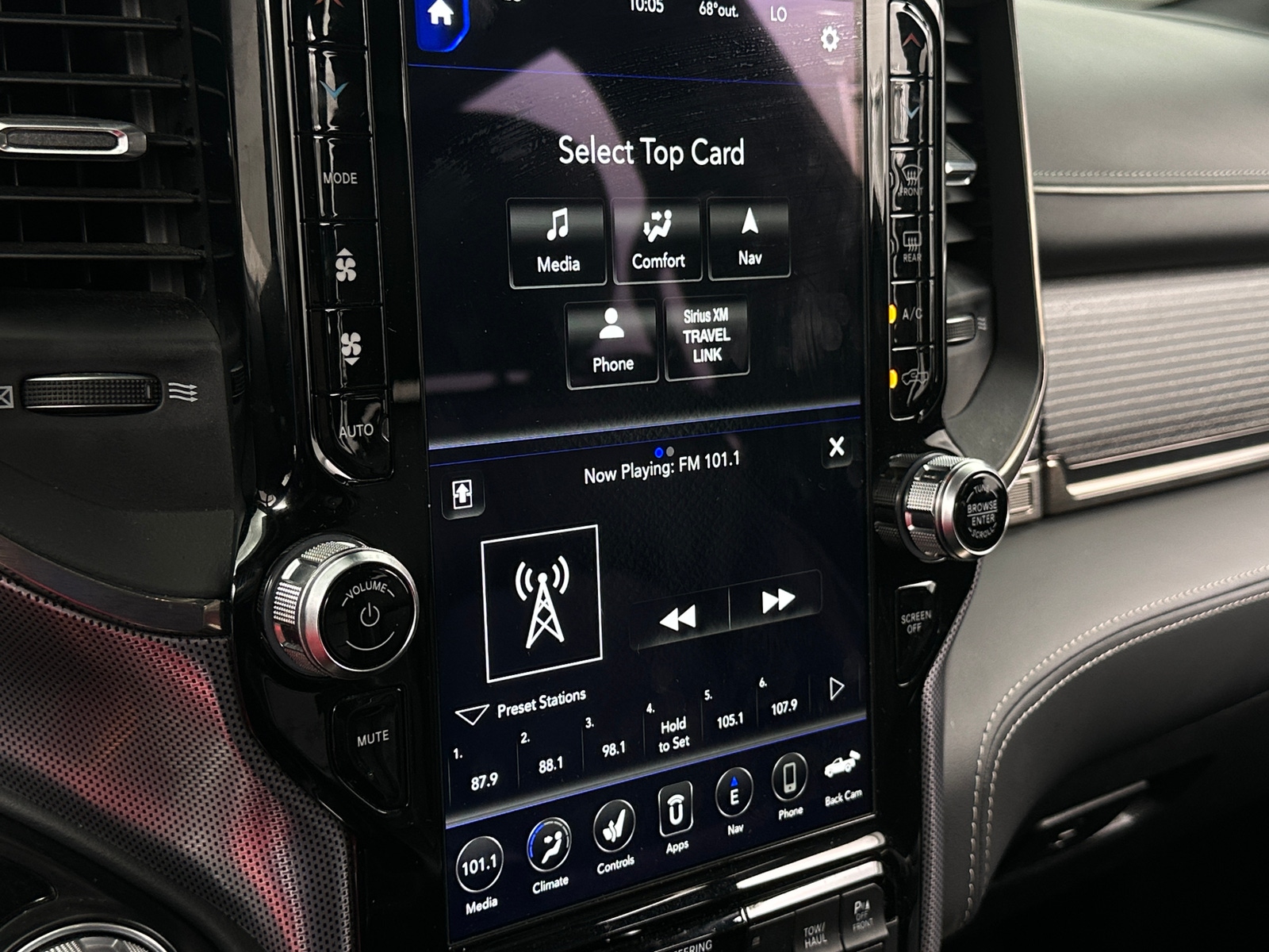 Thumbnail: 2021 RAM 1500 - 3