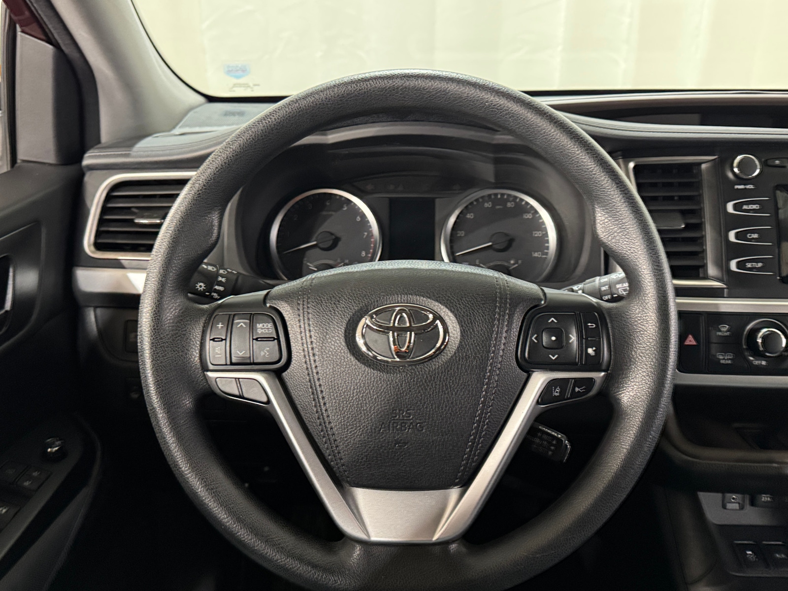 Thumbnail: 2018 Toyota Highlander - 5