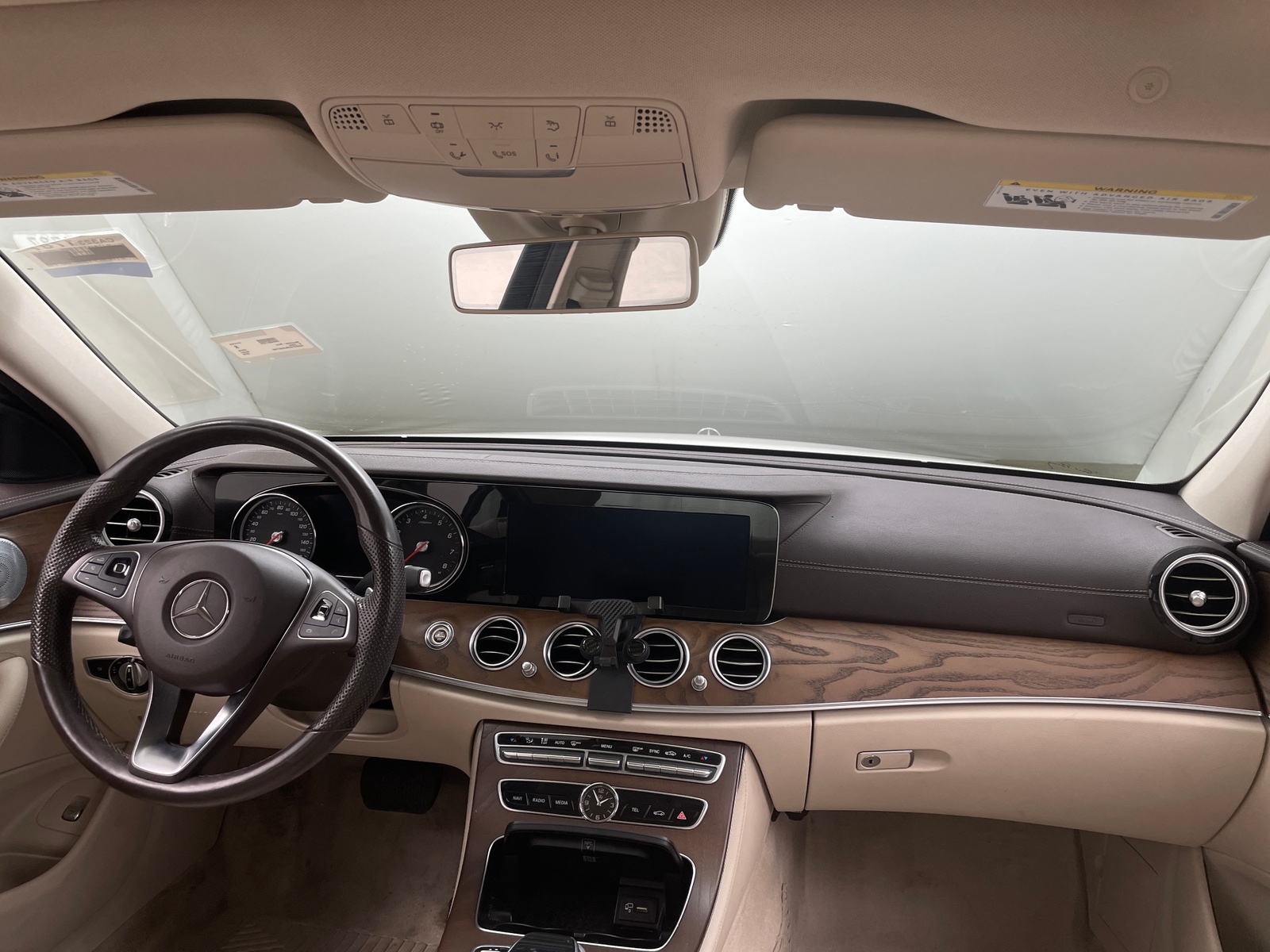 Thumbnail: 2018 Mercedes-Benz E-Class - 2