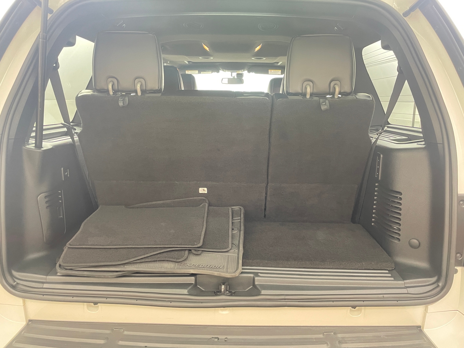 Thumbnail: 2016 Ford Expedition - 6