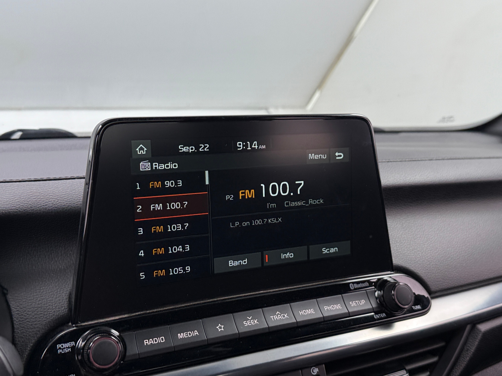 Thumbnail: 2020 Kia Forte - 3