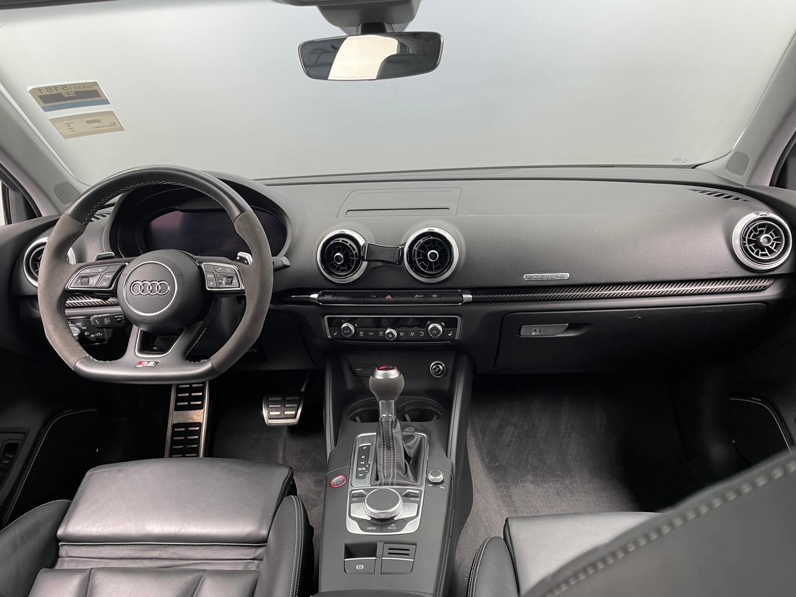 Thumbnail: 2018 Audi RS 3 - 2