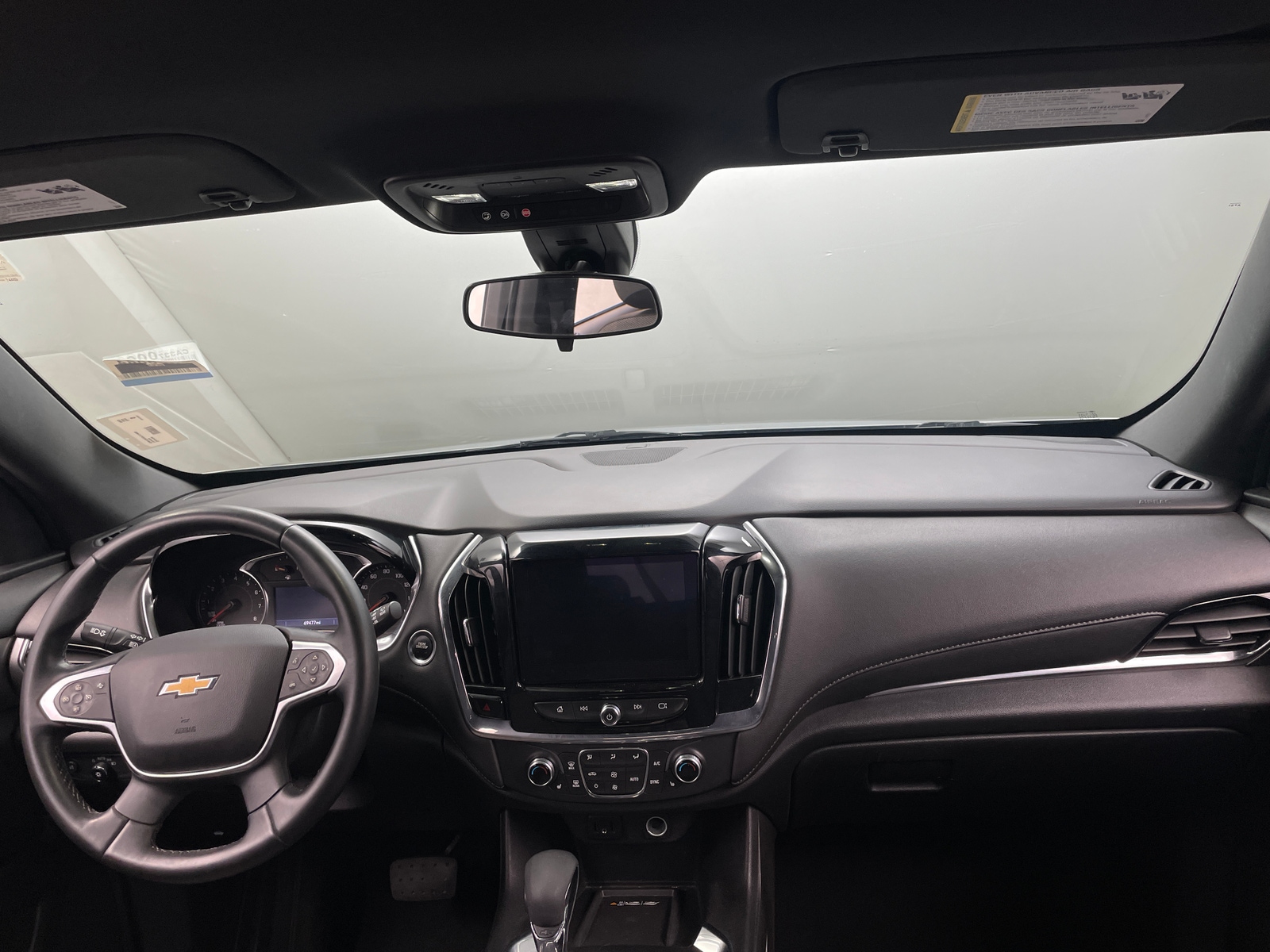 Thumbnail: 2023 Chevrolet Traverse - 3